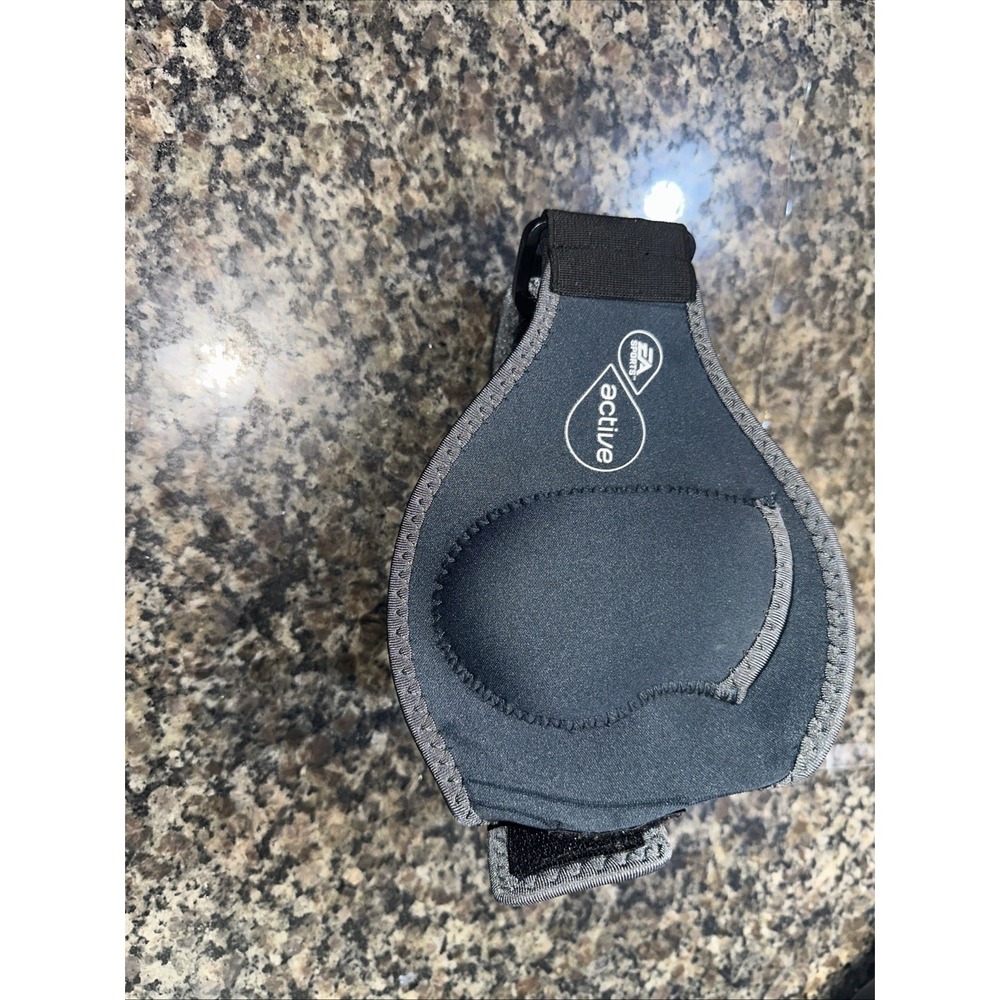 EA Sports‎ Active Wii Motion Sensor Fitness Sports Leg Band Only (No Dongle)